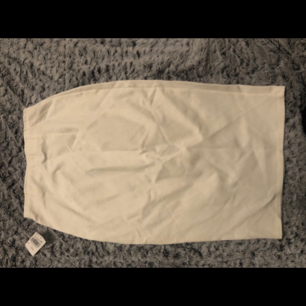 Size Small / 5 white pencil skirt NWT